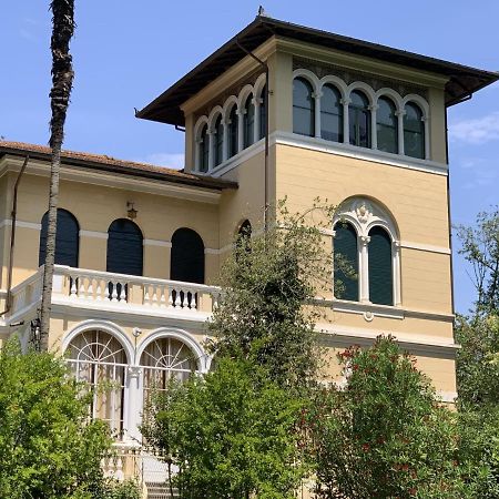 Villa Maria Luisa . Splendida Villa Liberty Lucques Extérieur photo